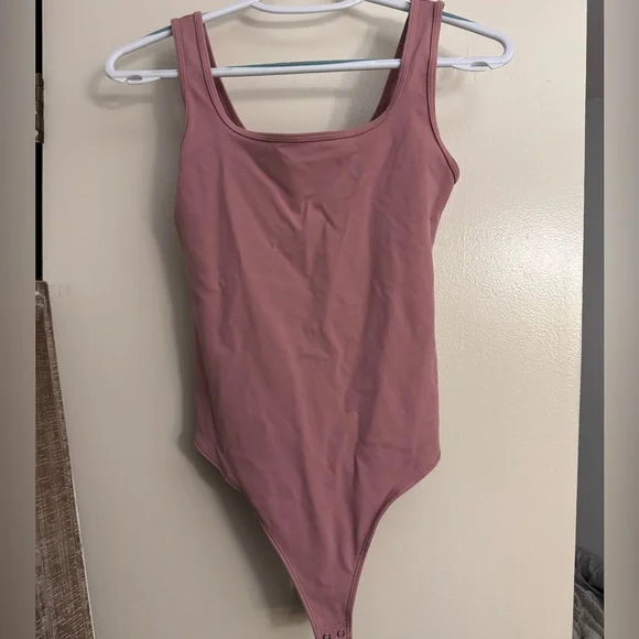 Abercrombie Bodysuit - Picture 1 of 2